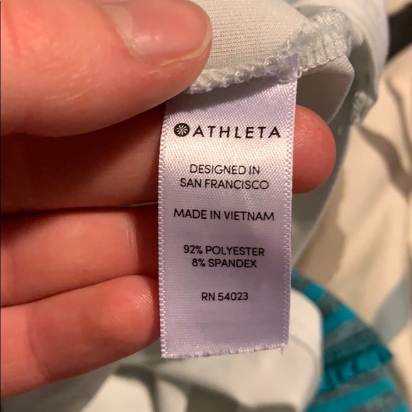 light grey athlete power of she tank top - Picture 6 of 6